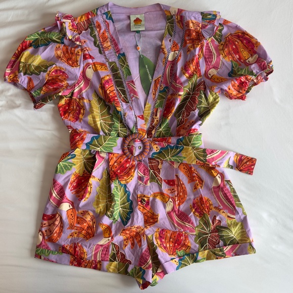 FARM Rio Pants - FARM Rio Women’s Lilac Beaks & Bananas V Neck Romper Size XL Tropical Boho